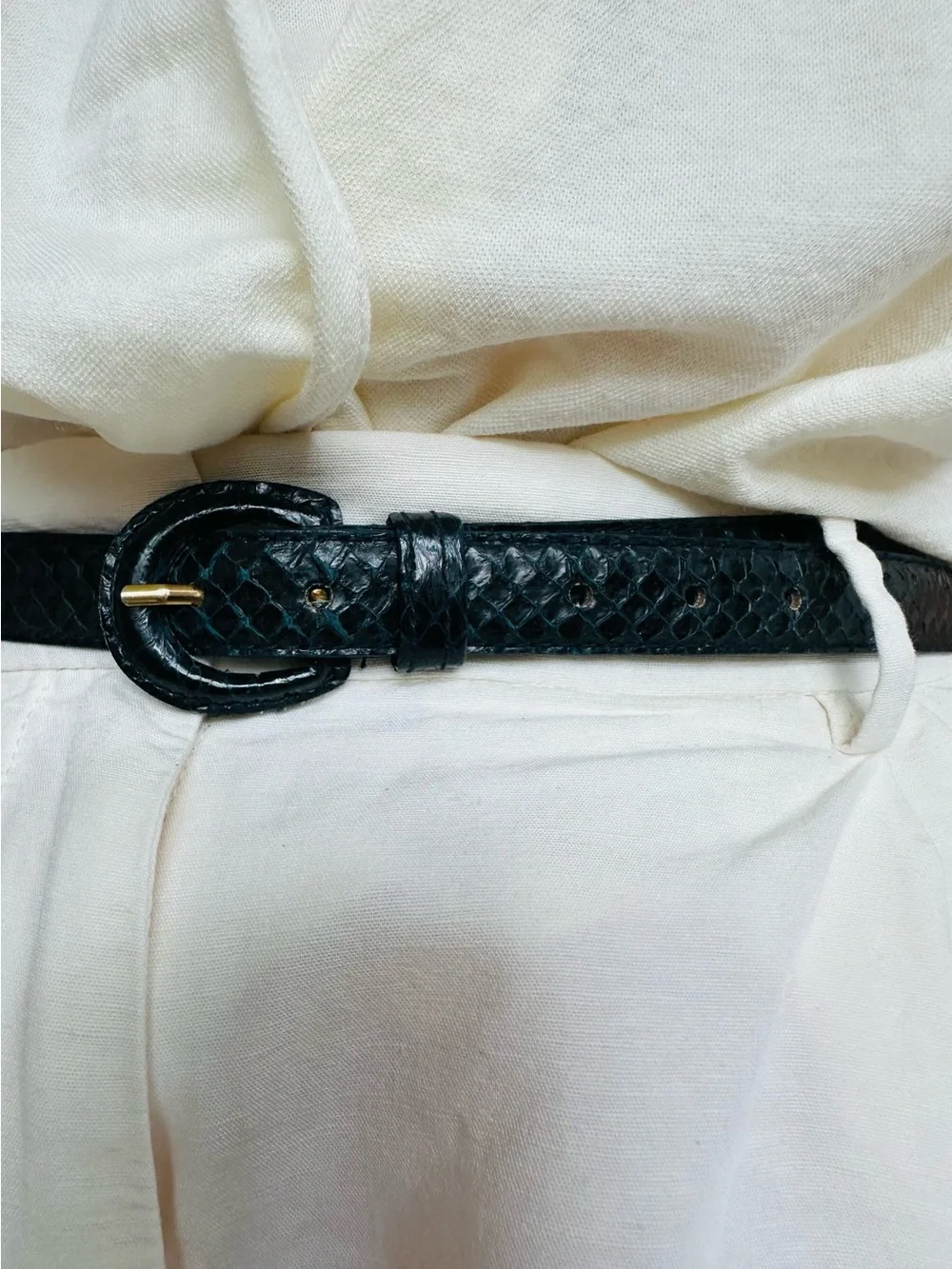 Vintage Genuine Blue Snakeskin Belt Gold Buckle Exotic Leather Size Large Boho